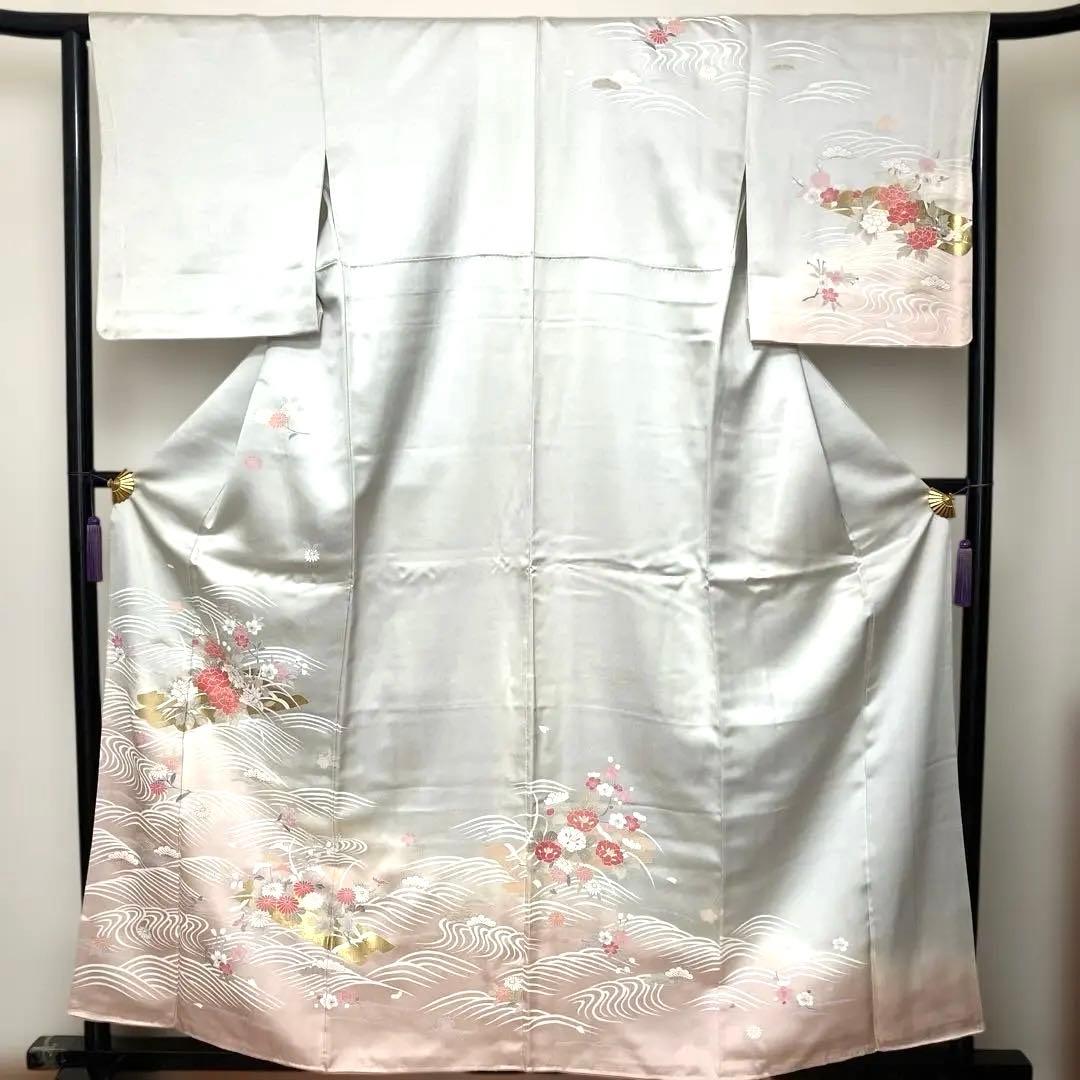 訪問着 薄いグレー 花柄刺繍 特C♥に近い