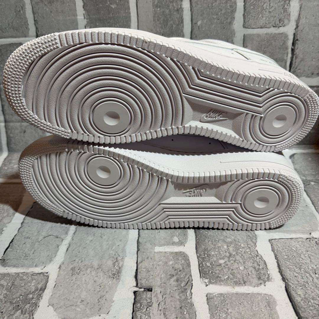 新品、未使用品NIKE AIR FORCE 1 SP 1017ALYX9SM 新品、未使用品NIKE AIR FORCE 1 SP 1017ALYX9SM