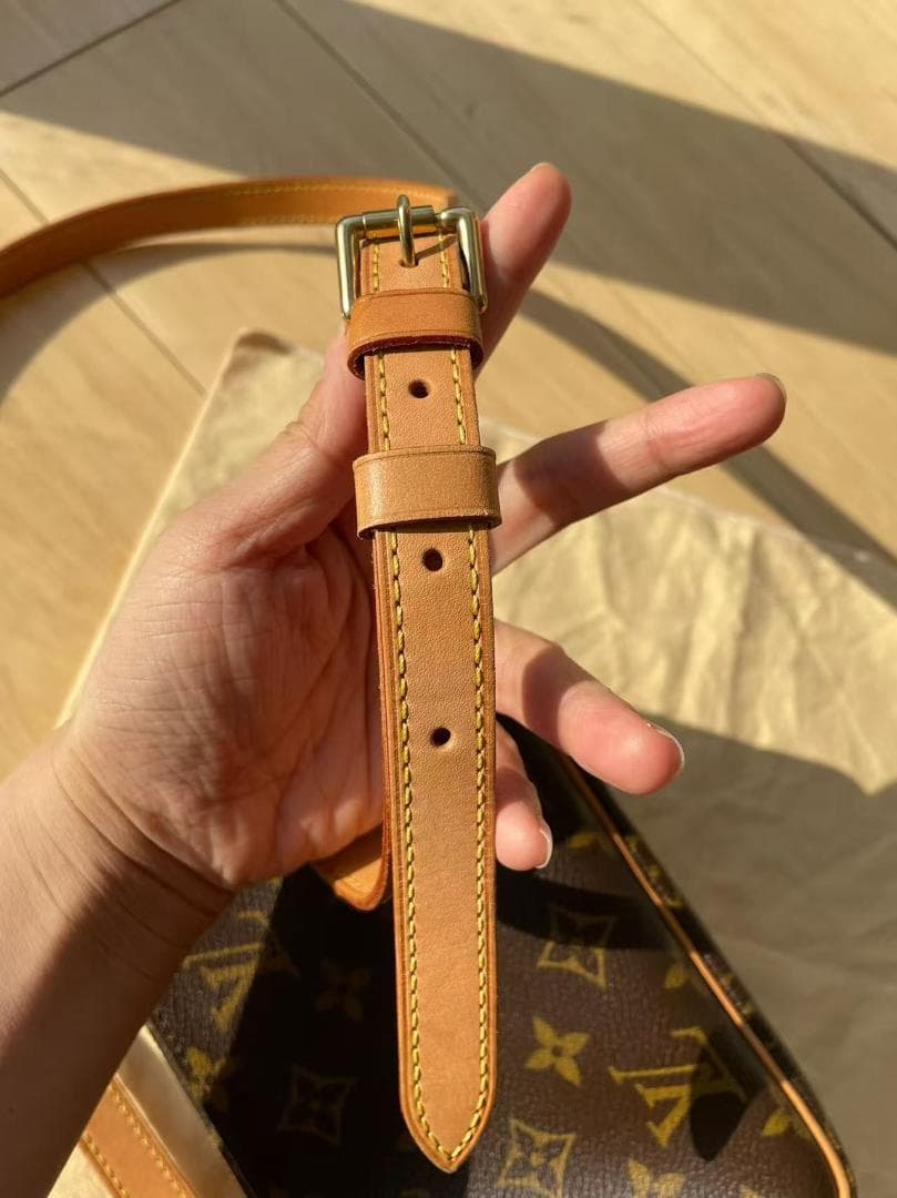 Louis Vuitton ショルダーバッグ モノグラム Louis Vuitton ショルダーバッグ モノグラム