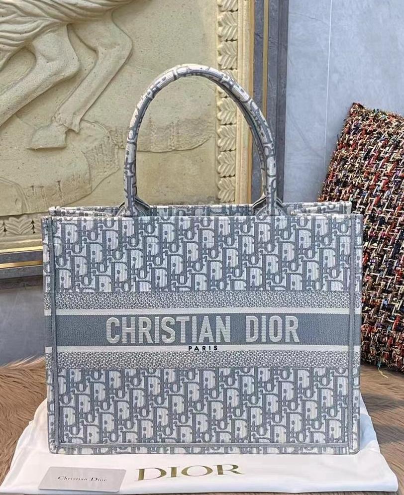 DIORハンドバッグ