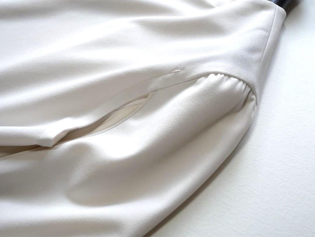 White ホワイト