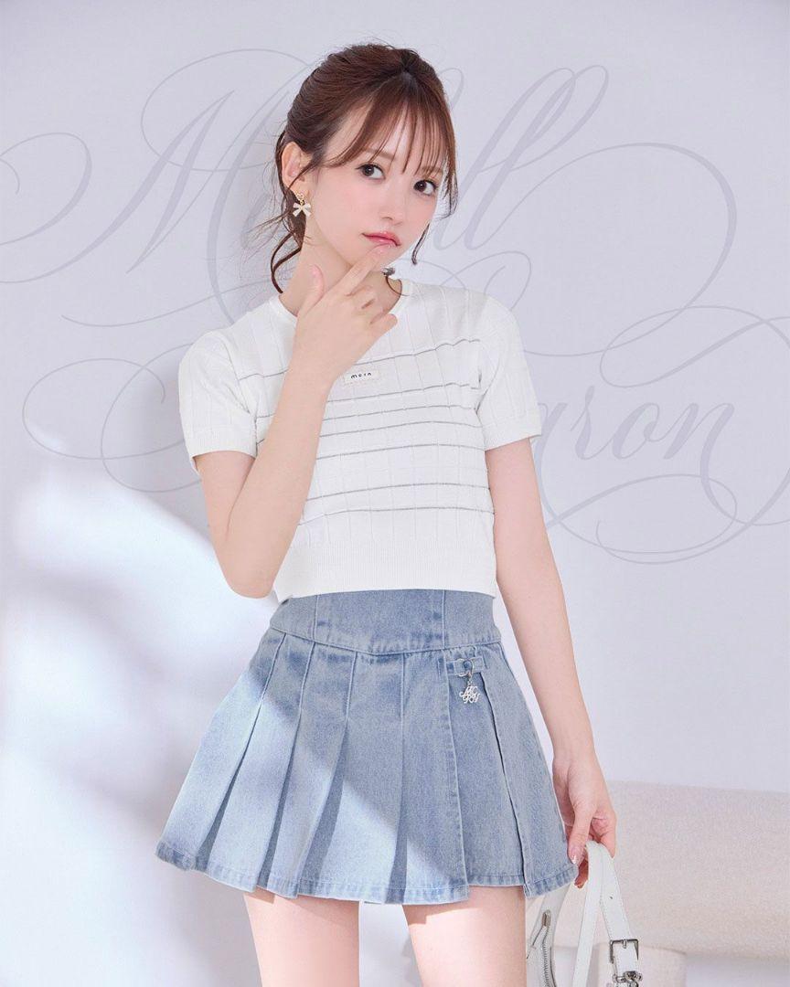 ミシェルマカロン 美脚デニムスカパン サックス フリーサイズ