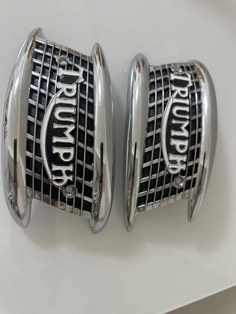 TRIUMPH エンブレム クローム左右セット