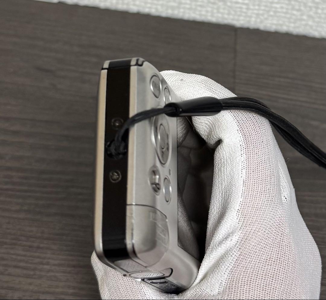 「ジャンク品」Canon IXY DIGITAL 220 IS コンパクトカメラ