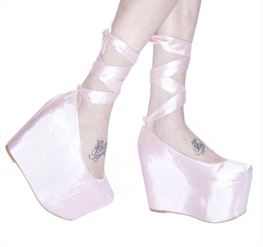 WILDFOX × JEFEREY CAMPBELL 厚底バレエシューズ