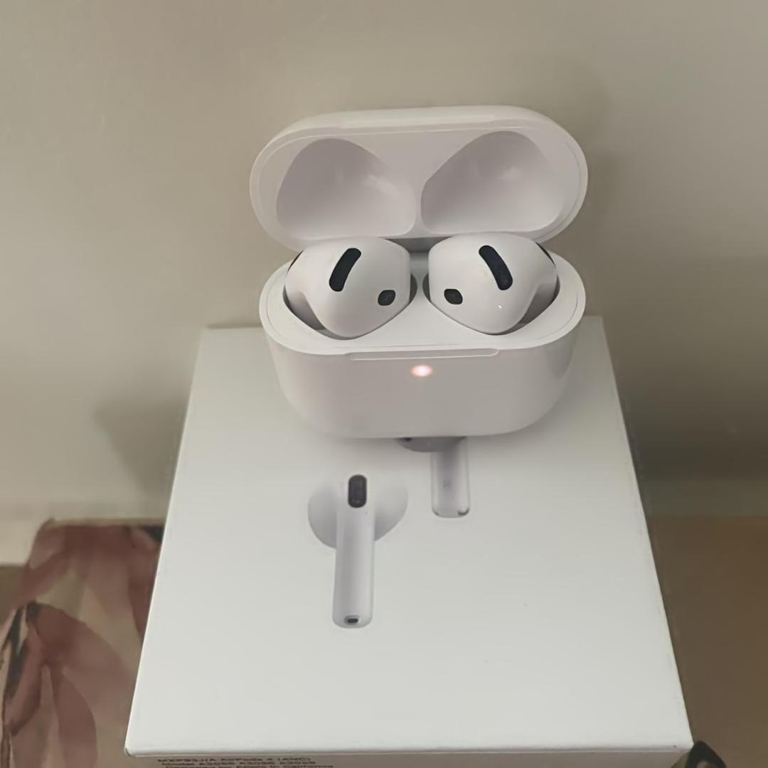 AirPods 4 アクティブノイズキャンセリング機能搭載