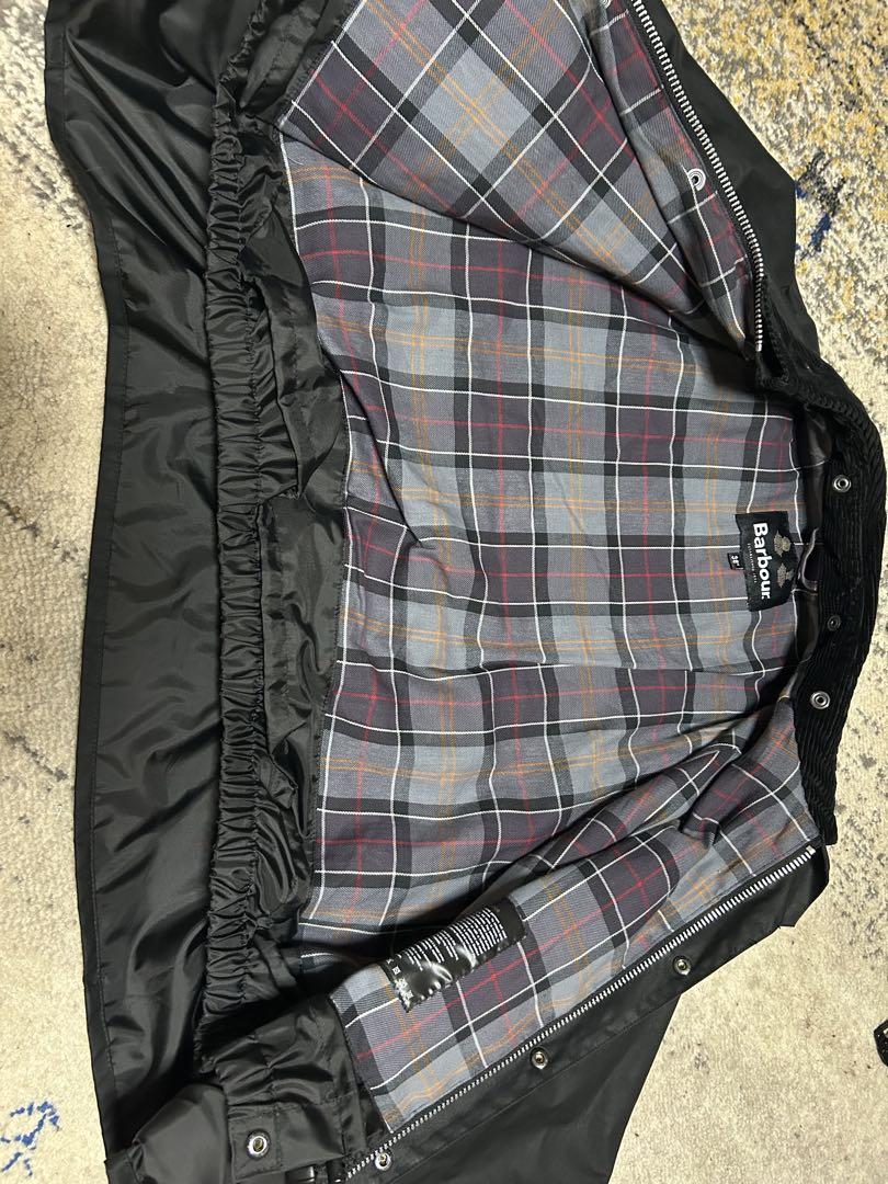Barbour ブラック