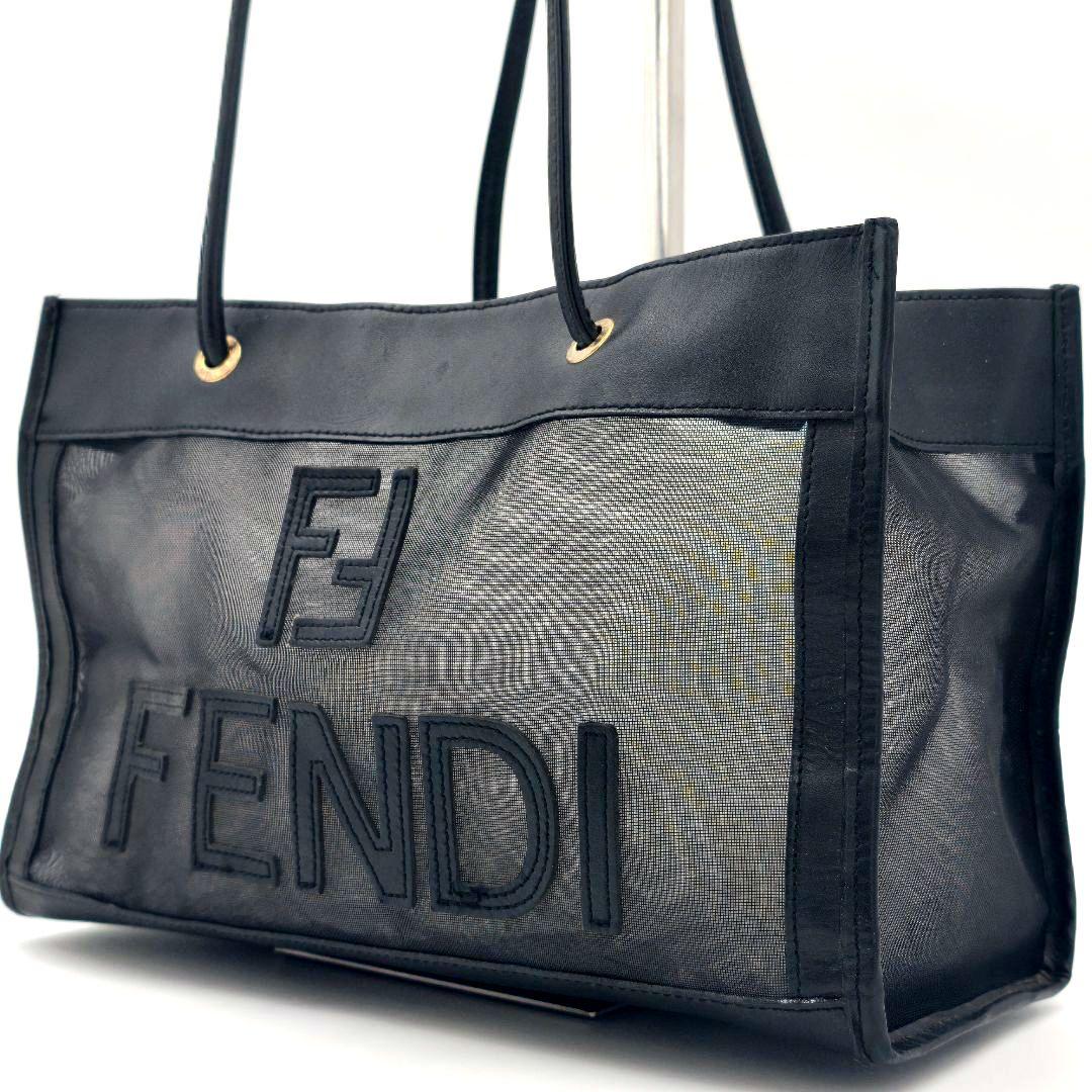 ◎ フェンディ ショルダーバッグ メッシュ 斜め掛け デカロゴFendi
