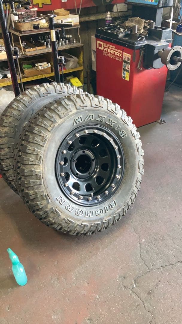 ジムニー　MAXXIS BIGHORN 16インチオフロードタイヤ