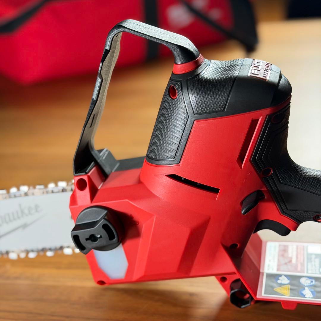 ミルウォーキーM18 FUEL小型チェーンソー M18 FHS20-0B0 JPMilwaukee Milwaukee Tool HRDEVELOPMENT_JP