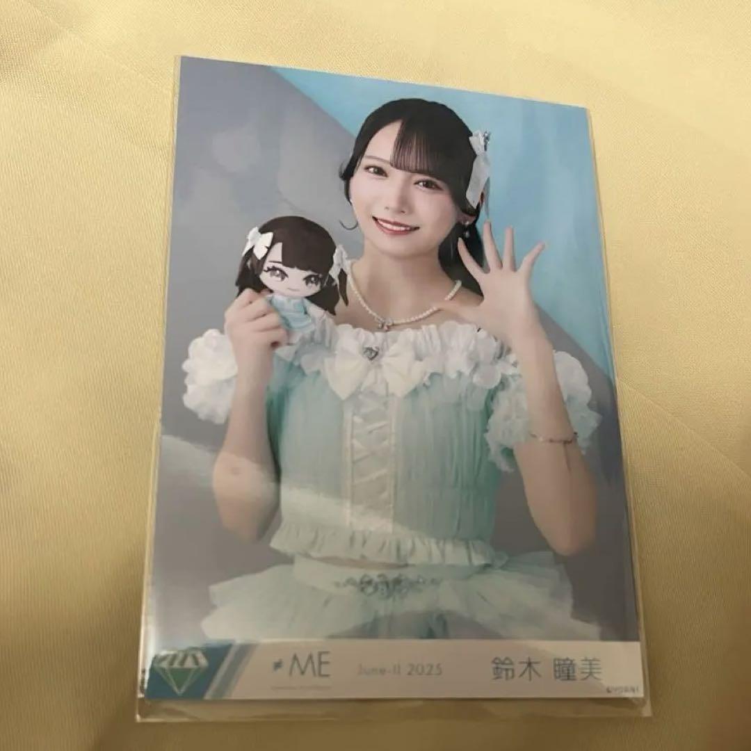 鈴木瞳美　モーリーファンタジーコラボ　直筆 鈴木瞳美 モーリーファンタジー 生写真 チュウ ノイミー ≠ME