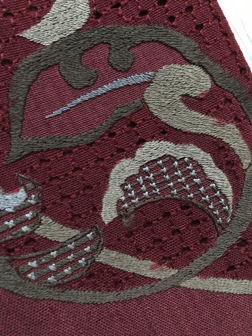 紬に総刺繍柄の袋帯　正絹　素晴らしい刺繍です