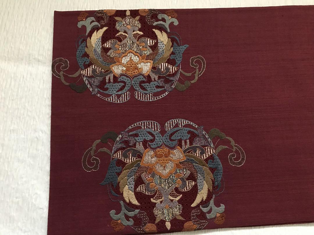 紬に総刺繍柄の袋帯　正絹　素晴らしい刺繍です