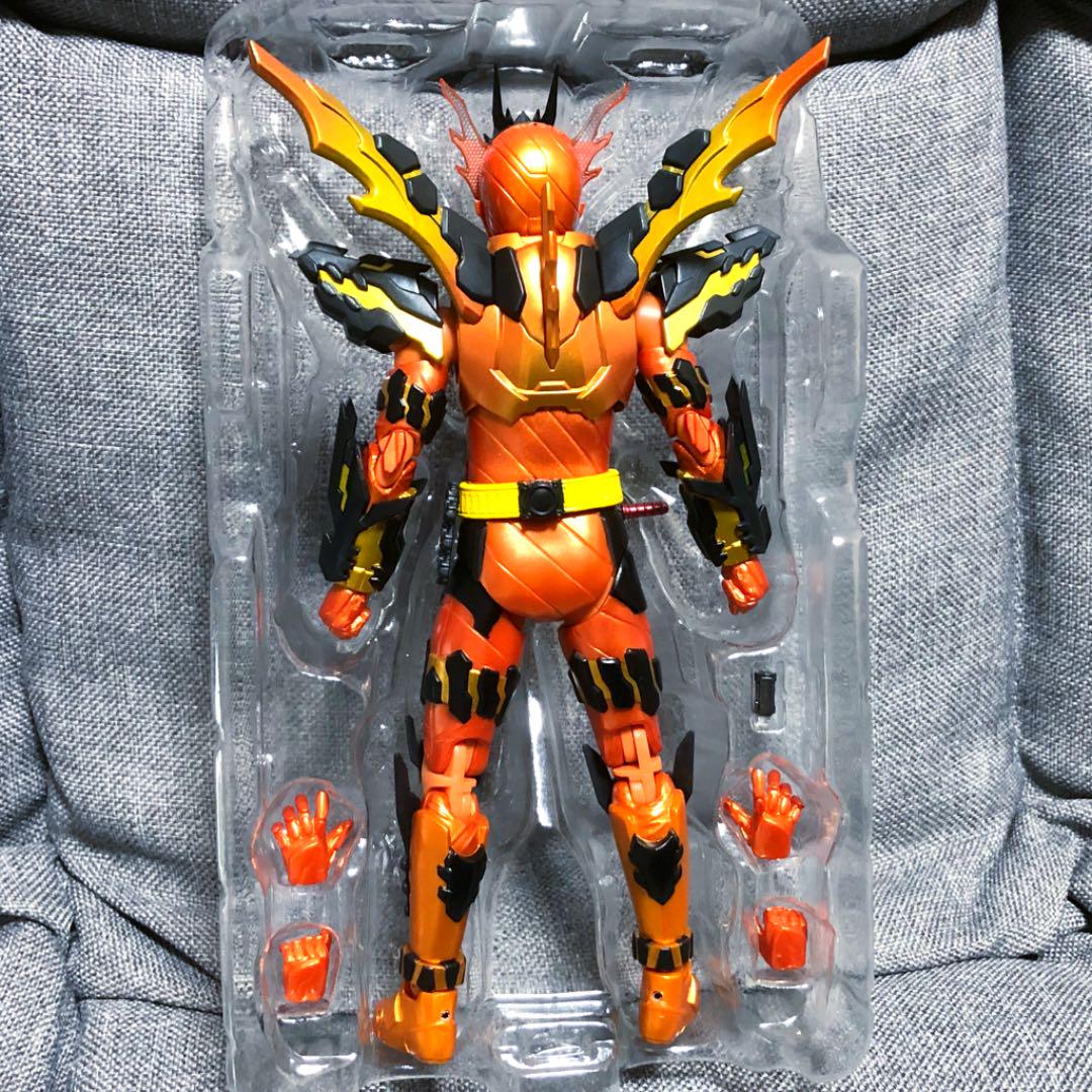 国内最安値 クローズマグマ figuarts フィギュアーツ 欠品なし 5Rdj9-m79337105973 ローグ グリス 在庫日本製