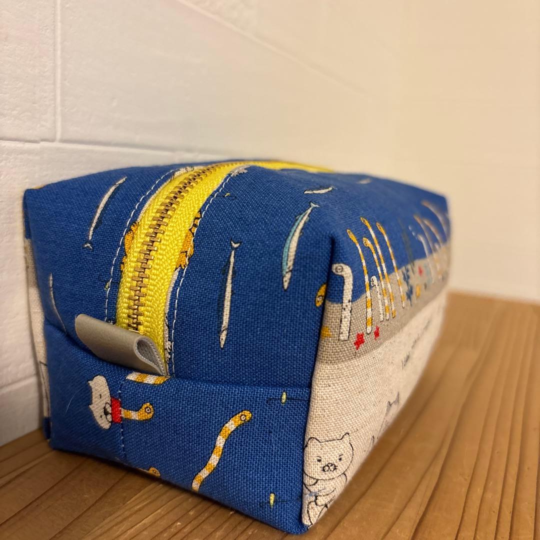 感謝価格 BOXポーチ