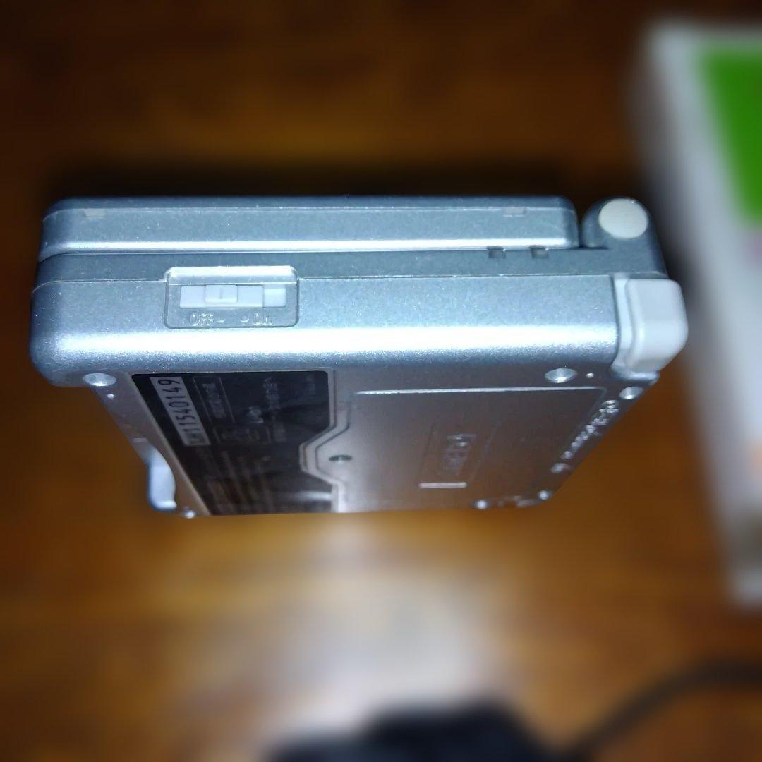 ゲームボーイアドバンスSP シルバー