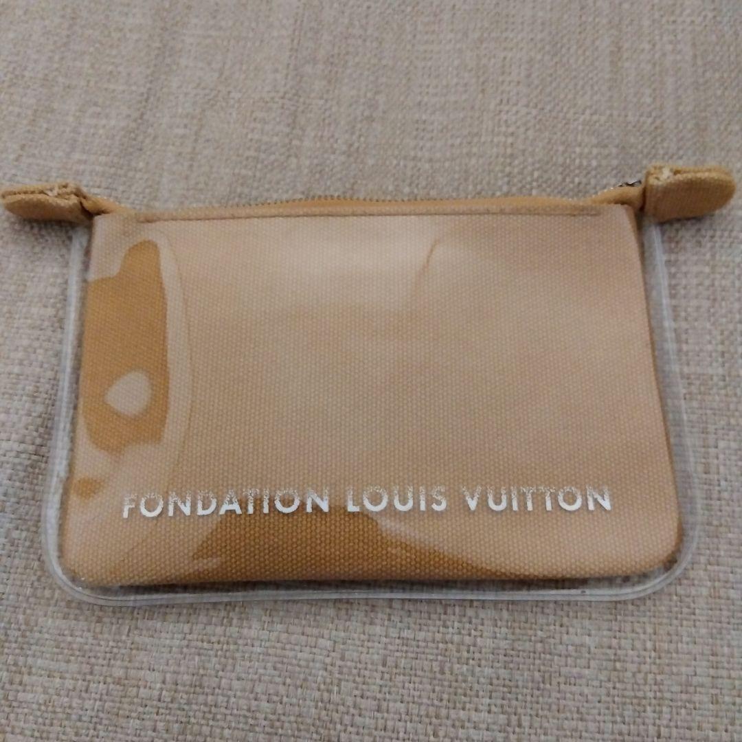割引価格 LOUIS VUITTON メルカリ - ベージュ ポーチ FOUNDATION バッグ