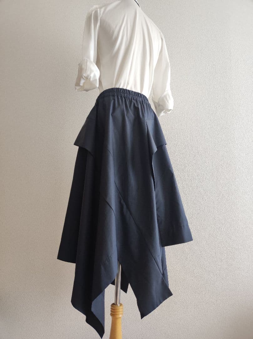 ヴィヴィアンウエストウッド 立体裁断アシンメトリー変形スカート