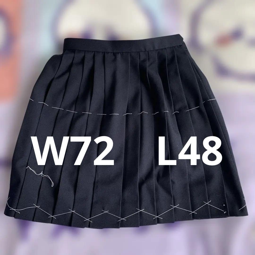 NIKKE 制服　スカート　セラー服　W72　L48　H115