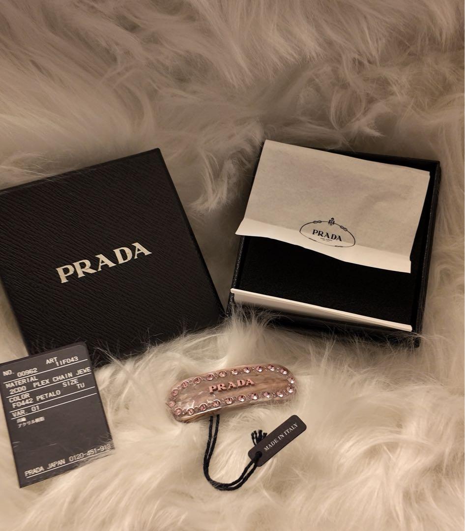 【未使用】PRADA ピンク ストーン チャーム　バレッタ　プラダ　正規品