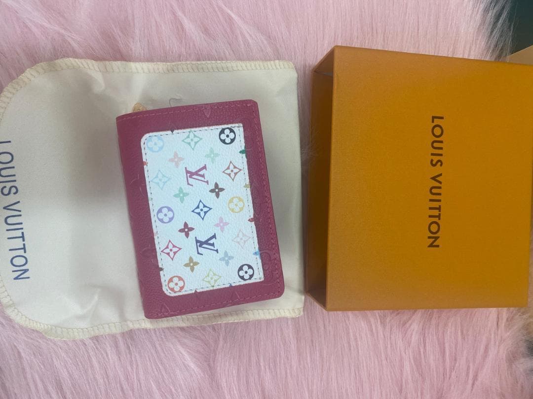 LOUIS VUITTON 二つ折り財布 ピンク ホワイト