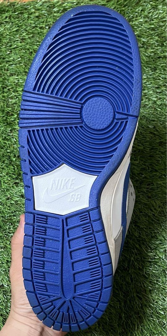 激レア！NIKE DUNK LOW SB Un-Supreme silver