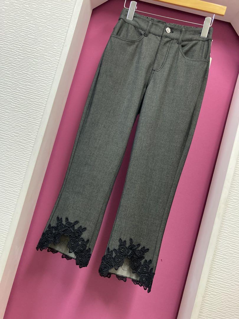 スーパービューティー♡裾レースデザインデニムパンツ