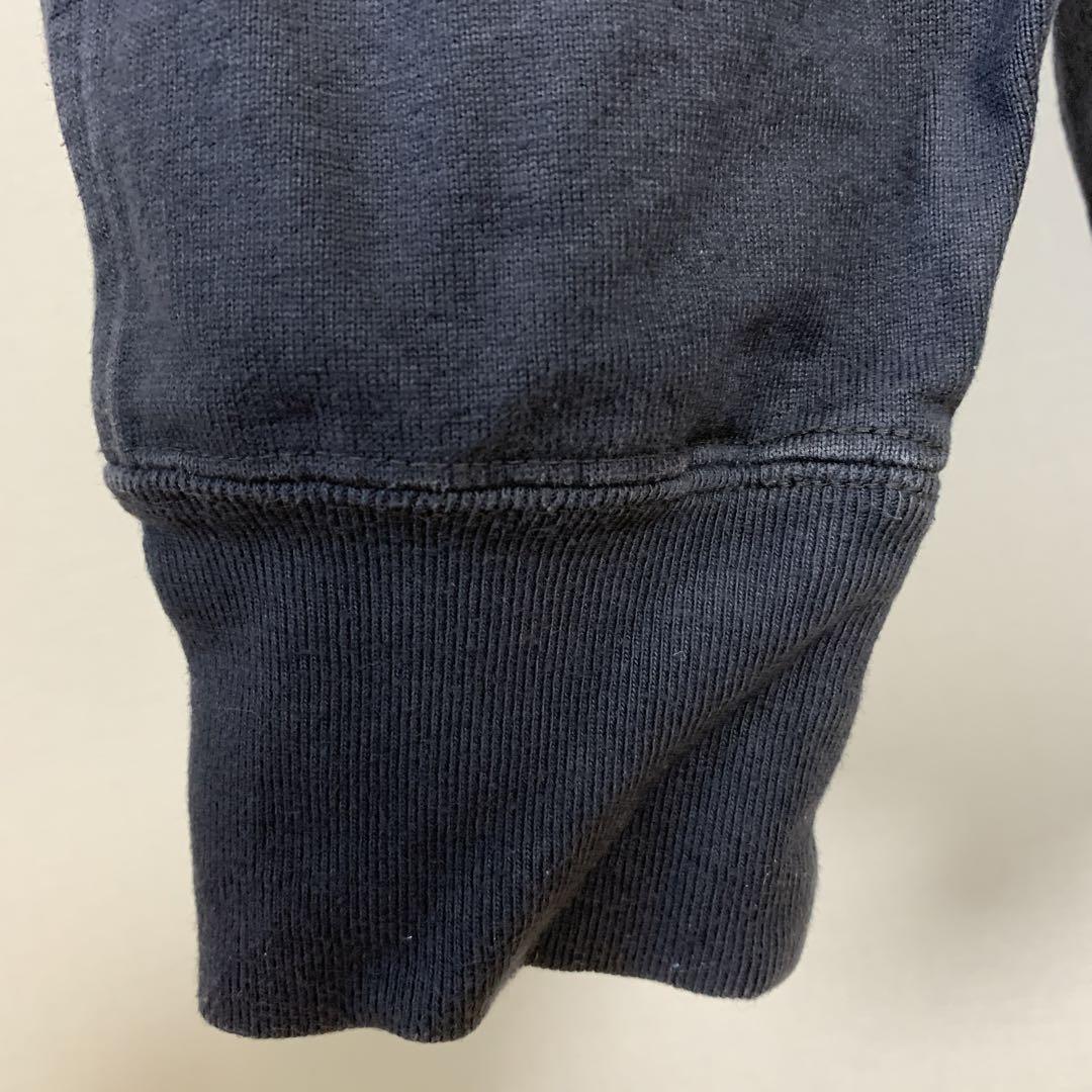 RAGLAN