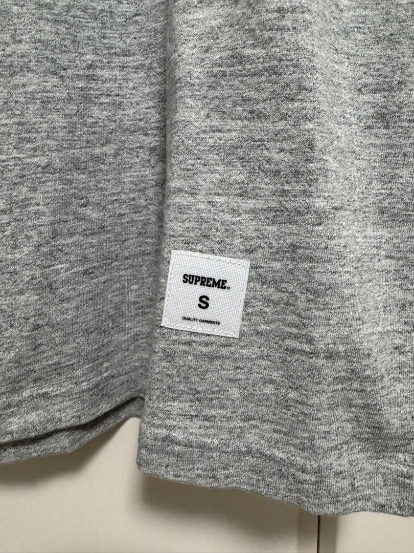 Supreme グレー
