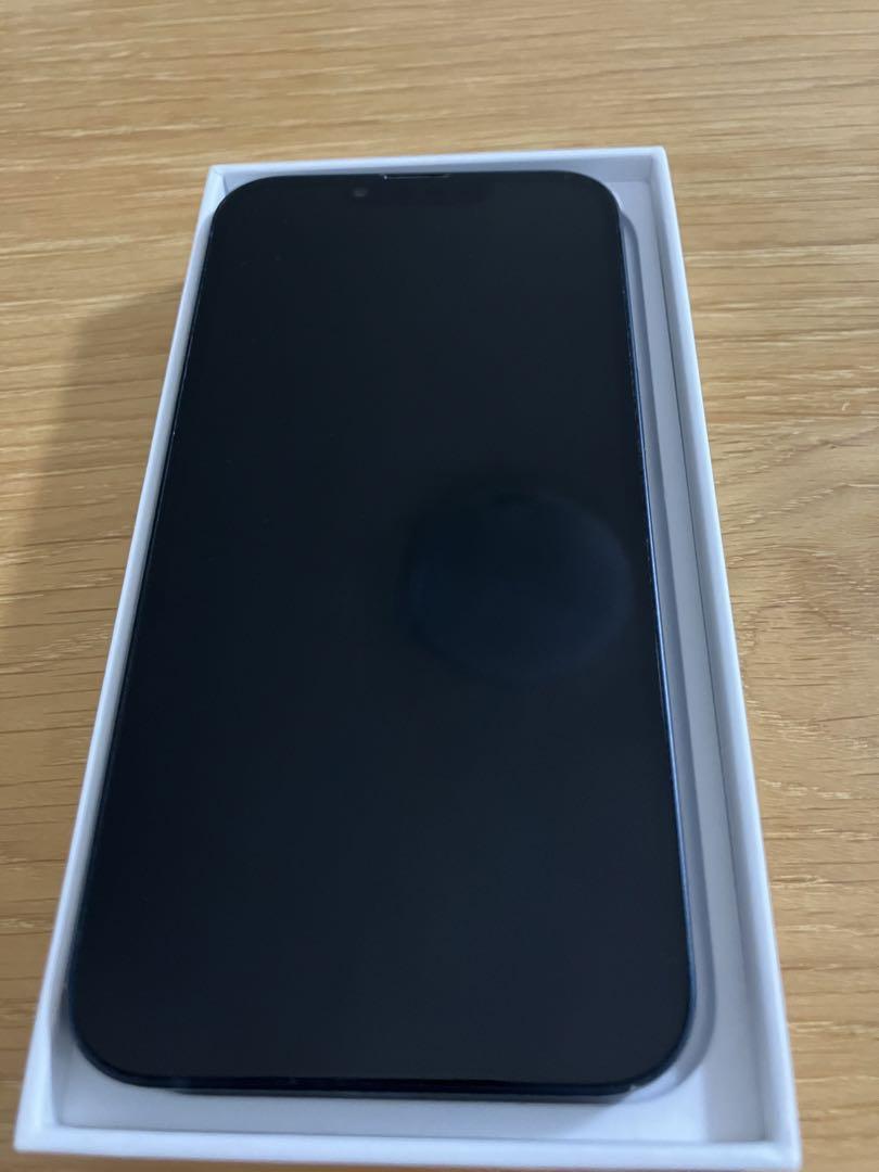 iPhone 13 ミッドナイト 256 GB その他