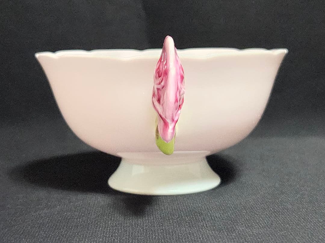 希少 パラゴン ローズハンドル ピンク カップ&ソーサー Paragon A