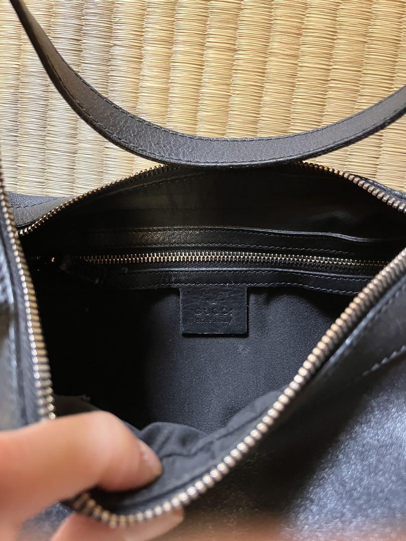 GUCCI ブラックレザーワンハンドバッグ