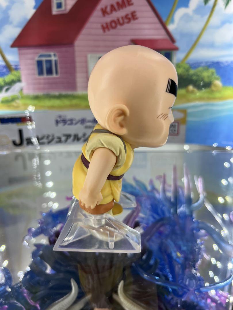卍