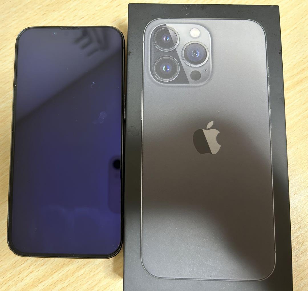 iPhone13pro 256GB SiMフリー