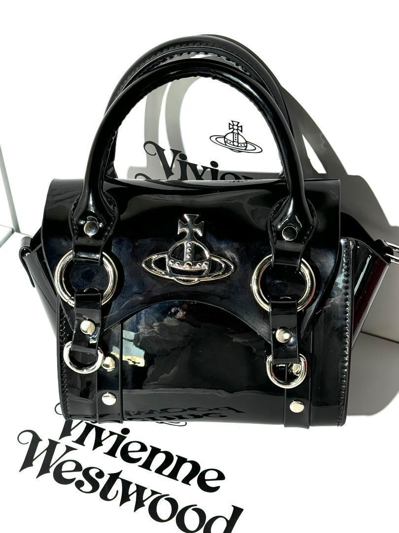 Vivienne Westwood ブラックハンドバッグ