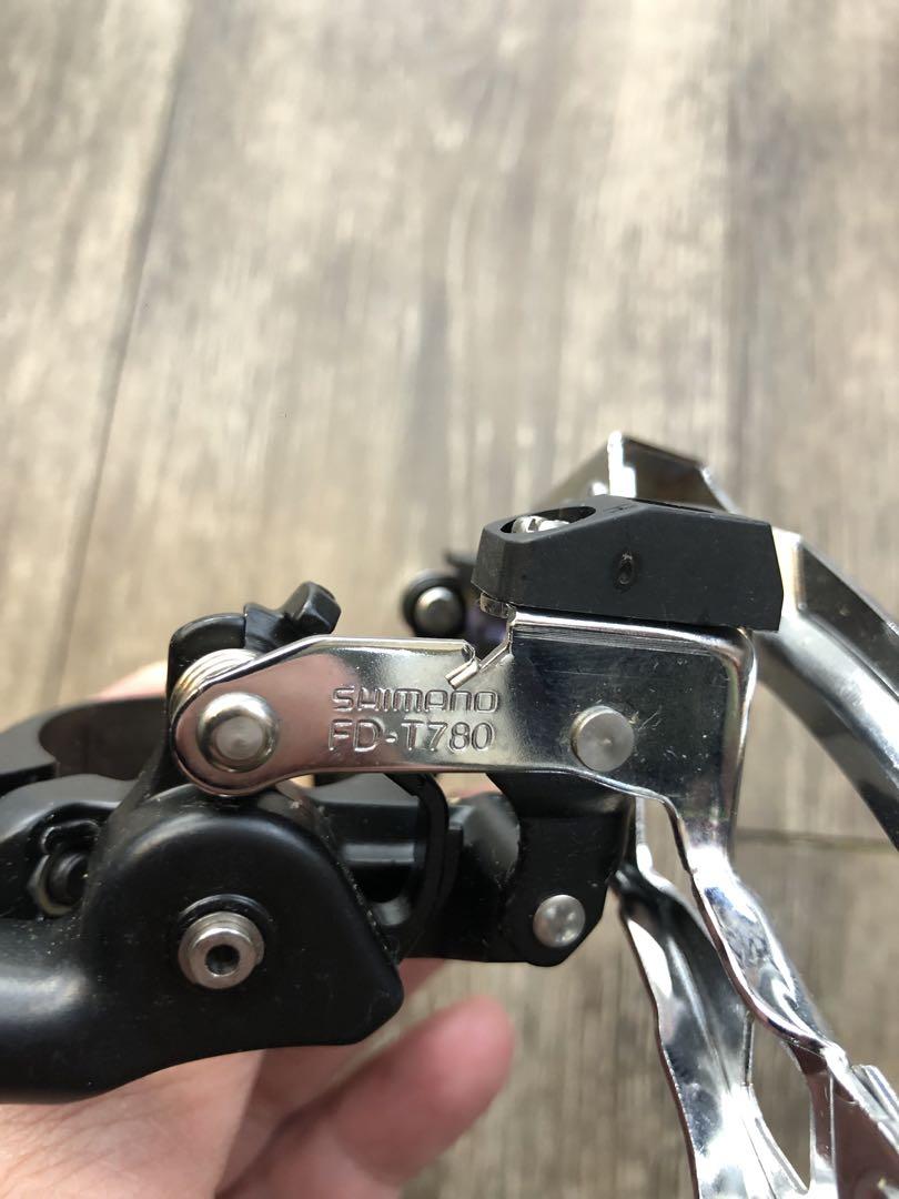 SHIMANO フロントディレイラー アルミ製