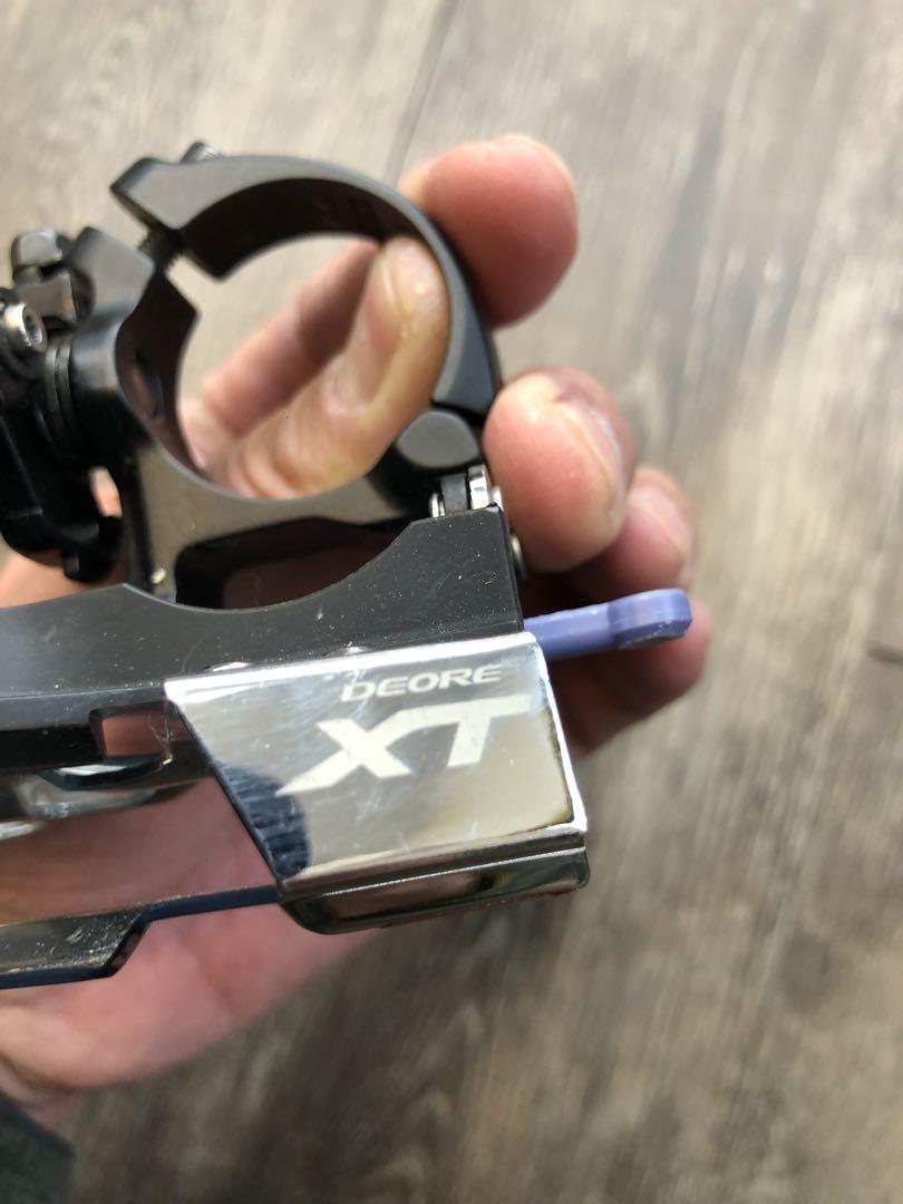 SHIMANO フロントディレイラー アルミ製