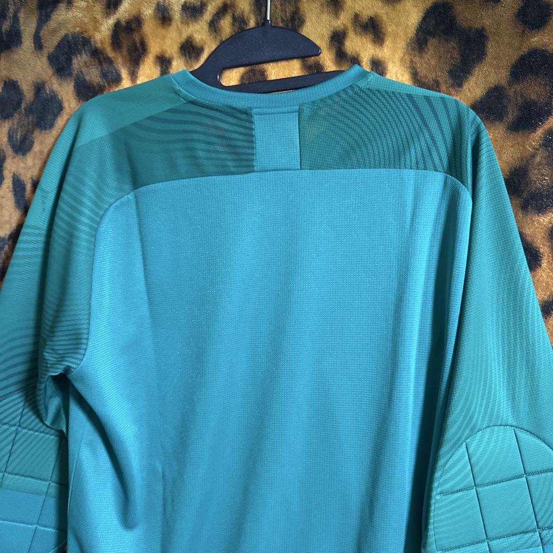 新品　NEW キーパーシャツ　green GK shirt football
