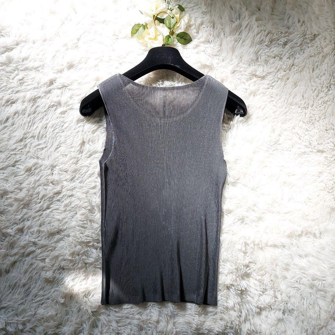Pleats Please Issey Miyake プリーツ タンクトップ | グレー