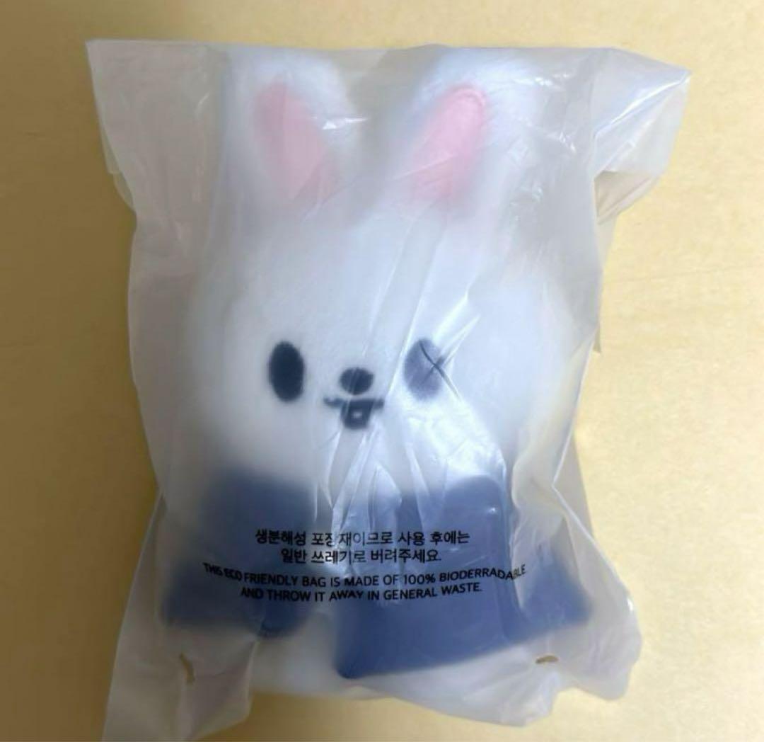 驚きの激安価格 ☆SKZOO りの Leebit リービット 10cm ぬいぐるみ - メルカリ K-POP・アジア