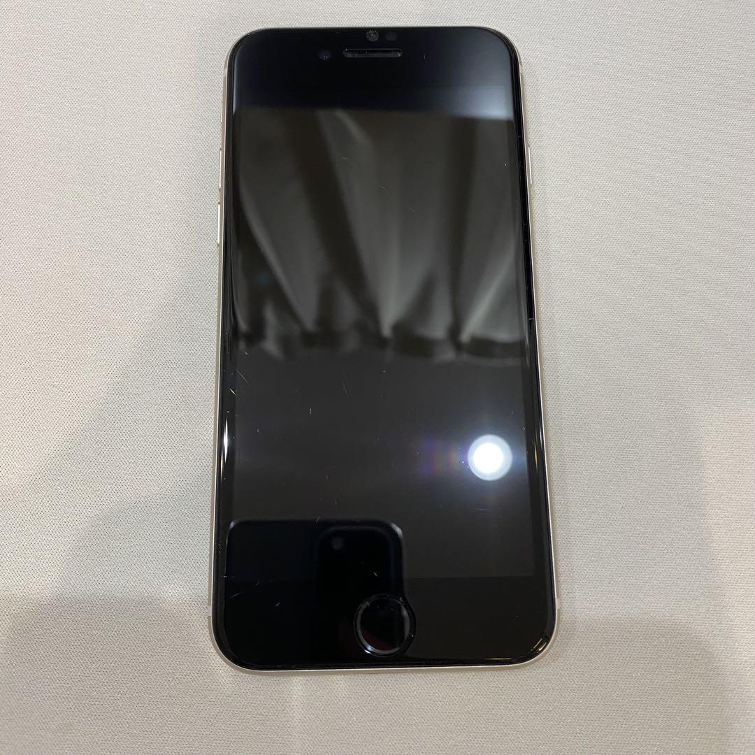 iPhoneSE3 128GB スターライト