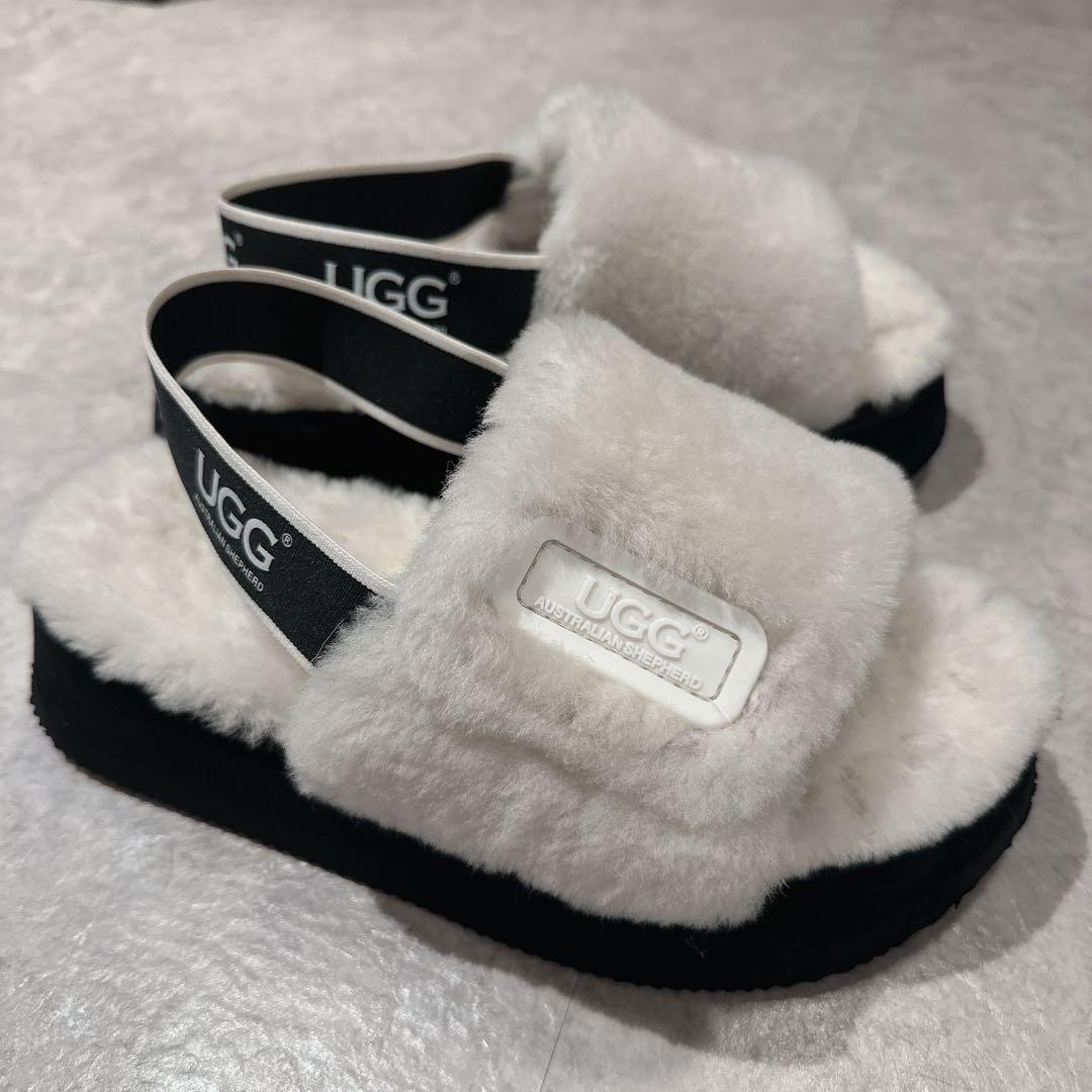 UGG UGG EXPRESS サンダル ホワイト ファー　シープスキン