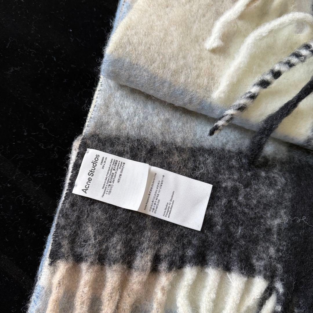 Acne Studios チェック柄マフラー Acne Studios チェック柄マフラー