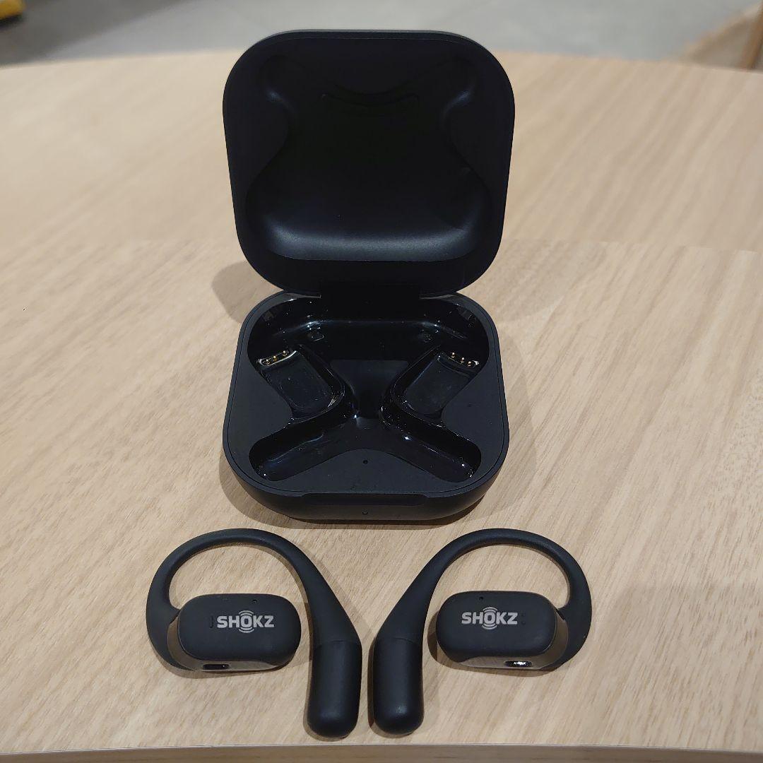 SHOKZ オープンフィット ワイヤレスイヤホン ブラック 充電