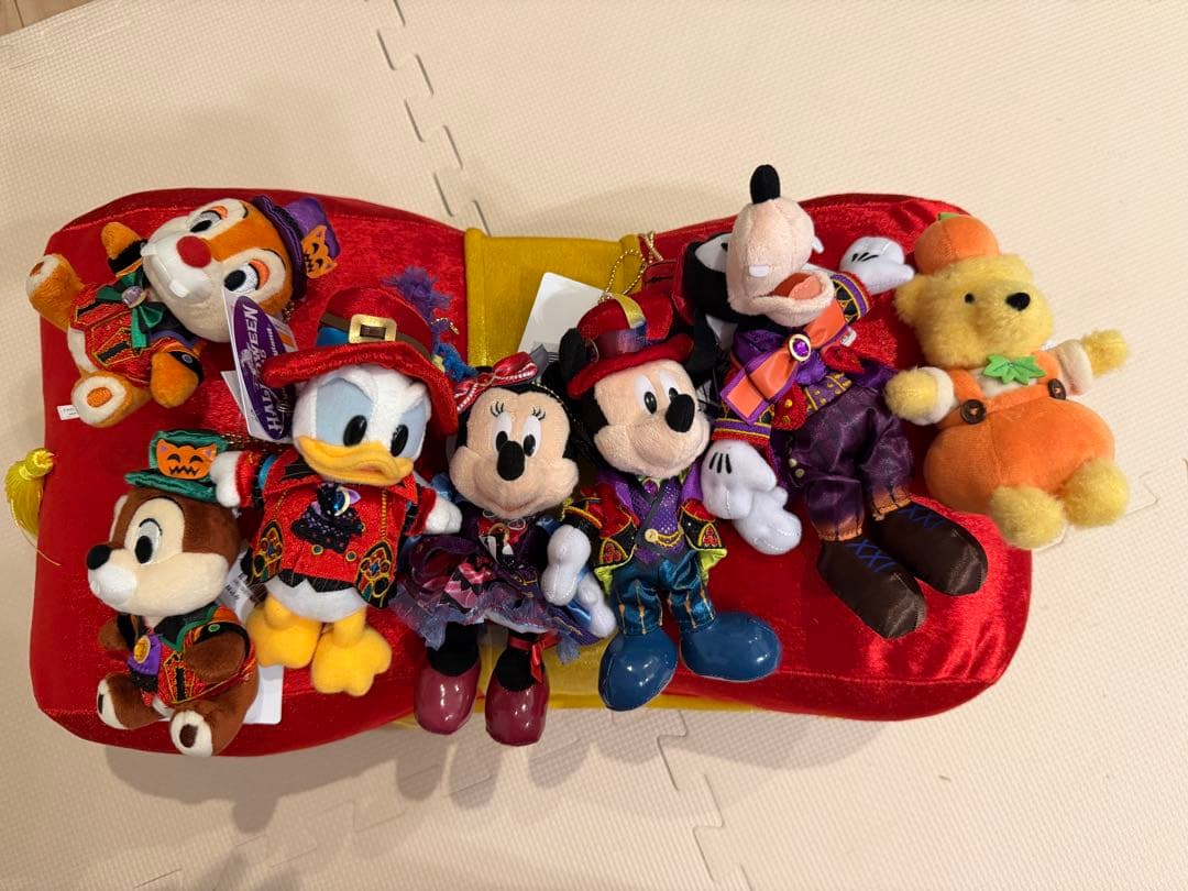 お顔厳選】ディズニー ぬいぐるみバッジセット ハロウィン2025 お顔厳選】ディズニー ぬいぐるみバッジセット ハロウィン2025