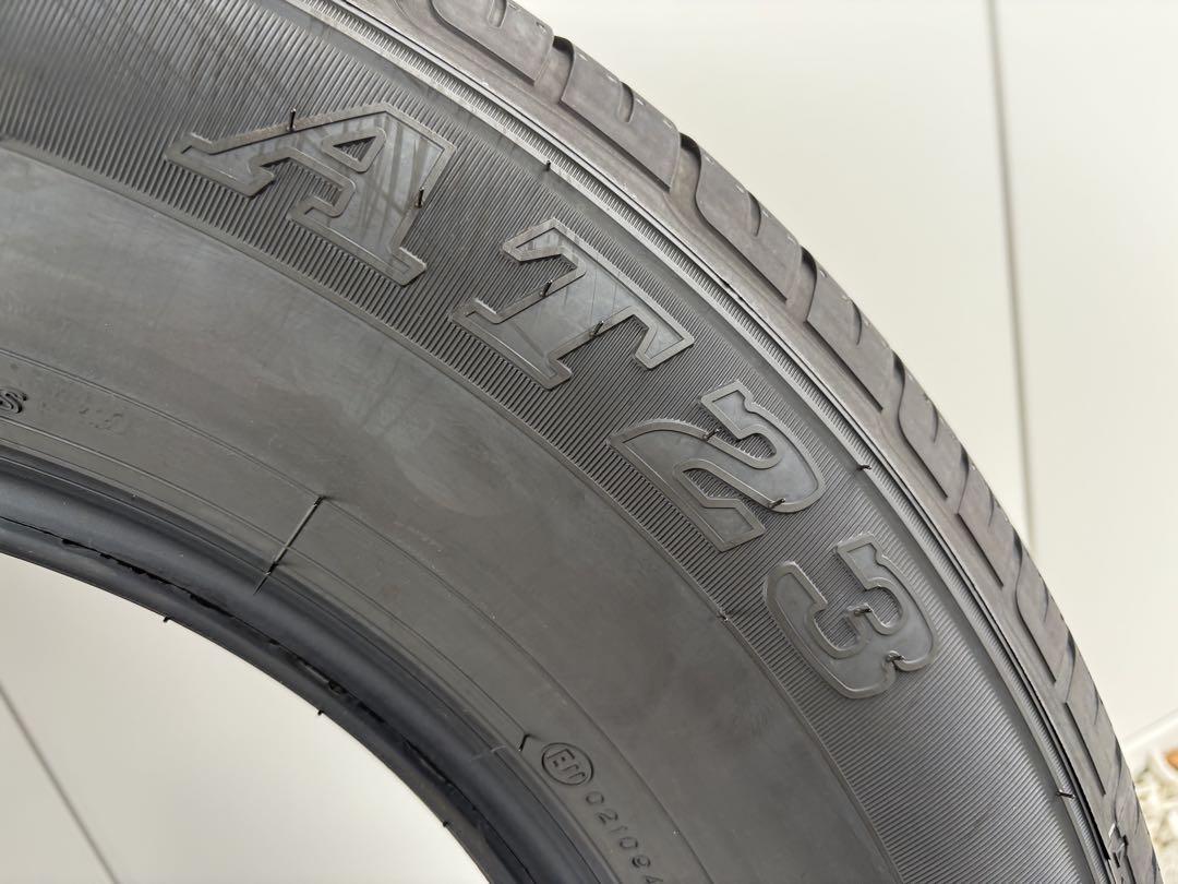 新車外し　DUNLOP AT23 265 65 R18 ランクル250 VX