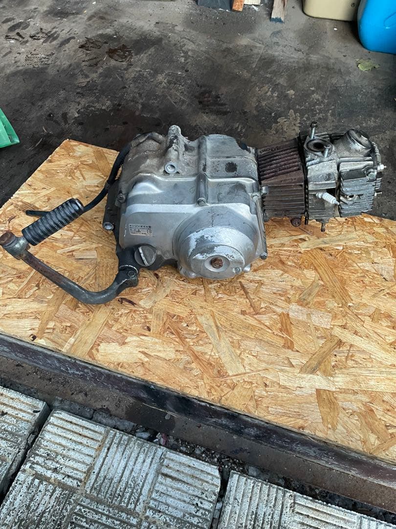 横型エンジン 遠心クラッチ 部品取り エンジン カブHonda