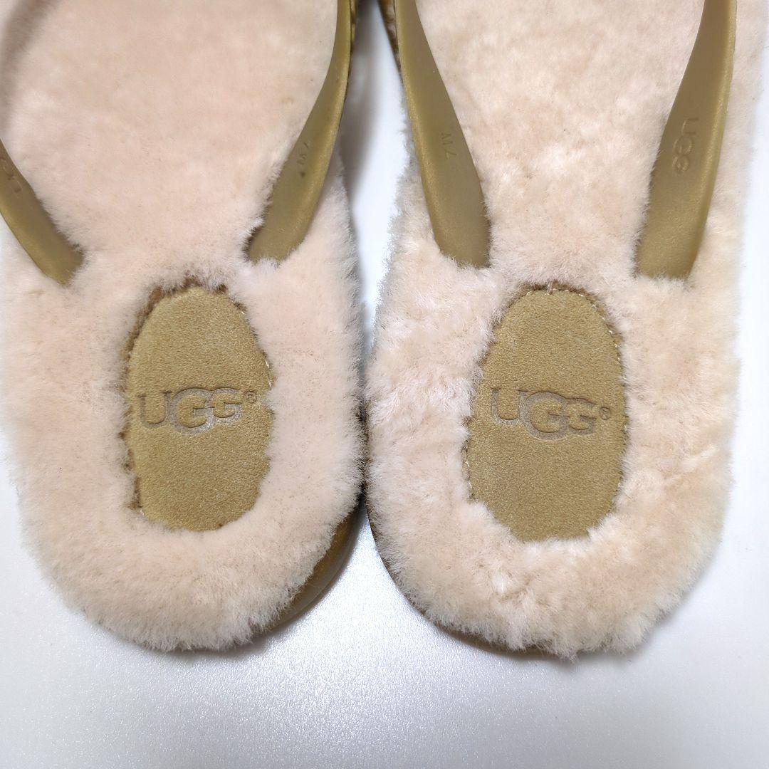 新品】UGG アグ ビーチサンダル ファー ベージュ × ゴールド