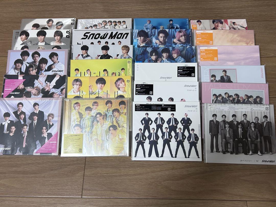 Snow Man CD DVD Blu-ray まとめ売り SnowMan CD、Blu-rayまとめ売り！ 全形態特典付き！ - アイドル