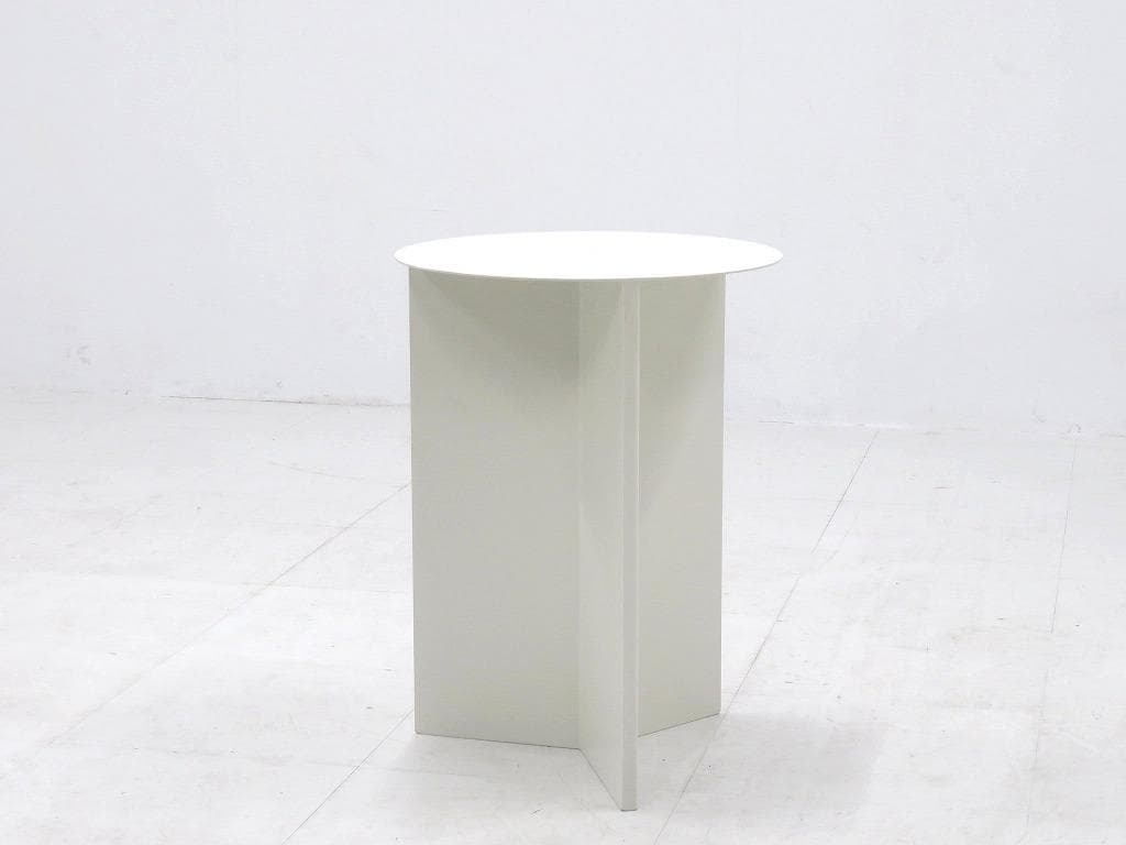 サイドテーブル